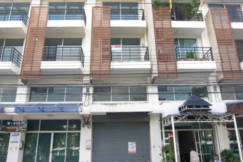 For Sale Townhouse/Townhome  , TOWN PLUS PRACHAUTHIT , Thung Khu , Thung Khu , Bangkok , CX-127731
