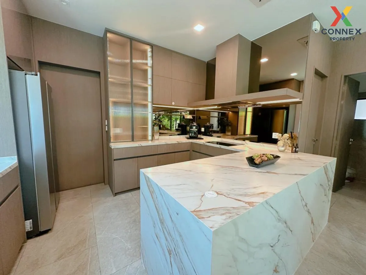 For Sale House , MANTANA Bangna km 15 , Bang Chalong , Bang Phli 