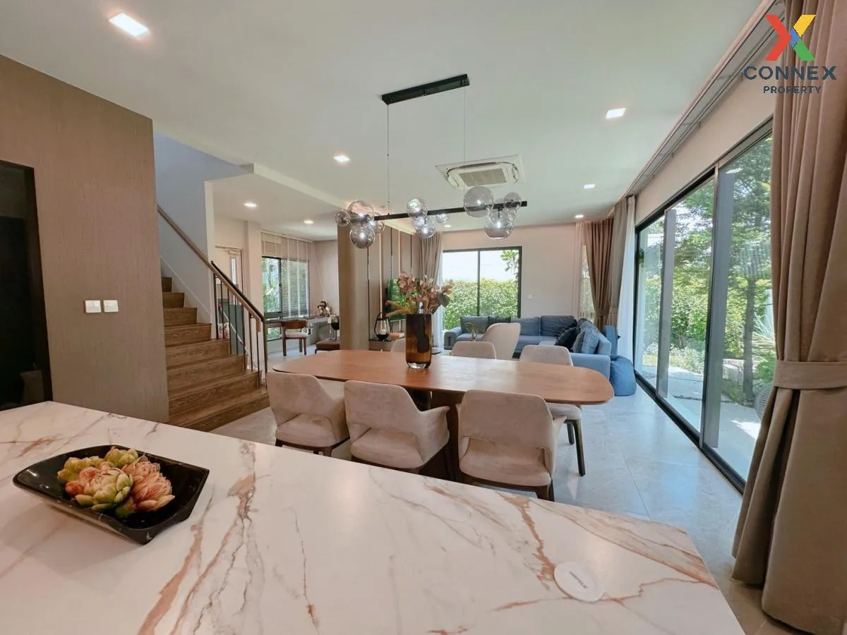 For Sale House , MANTANA Bangna km 15 , Bang Chalong , Bang Phli 