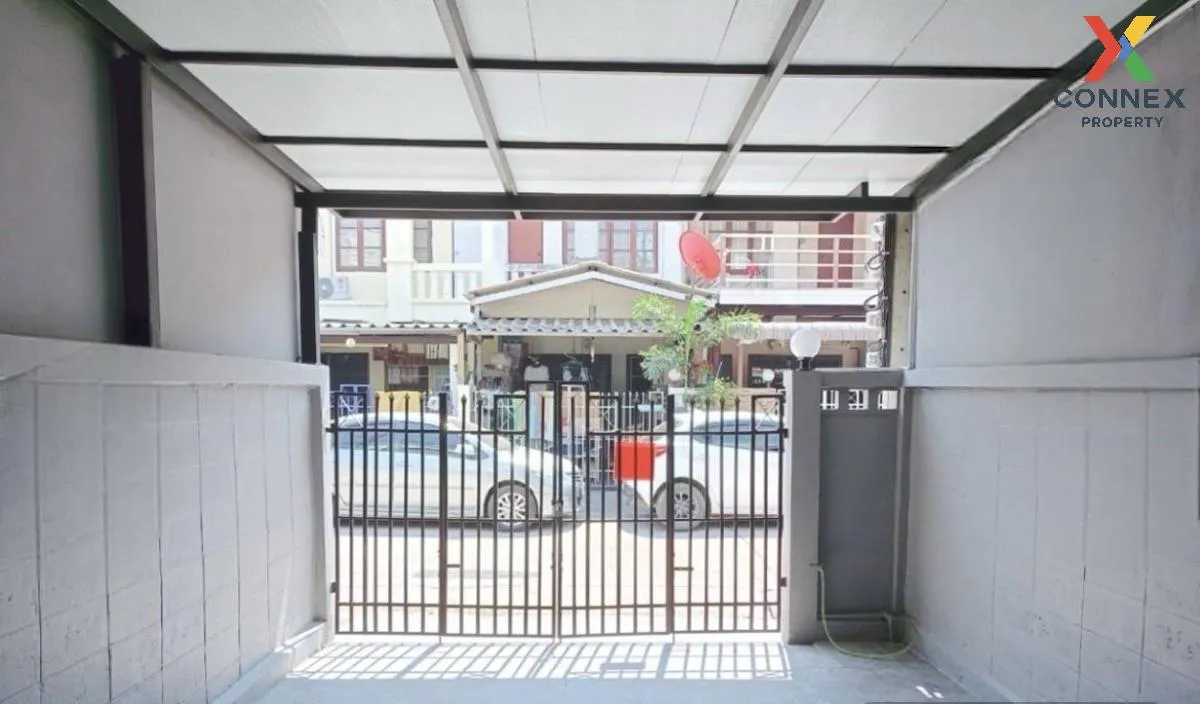 ขายทาวน์เฮ้าส์/ทาวน์โฮม  บ้านร่มเงาไม้ รีโนเวทใหม่ บางบัวทอง บางบ 2