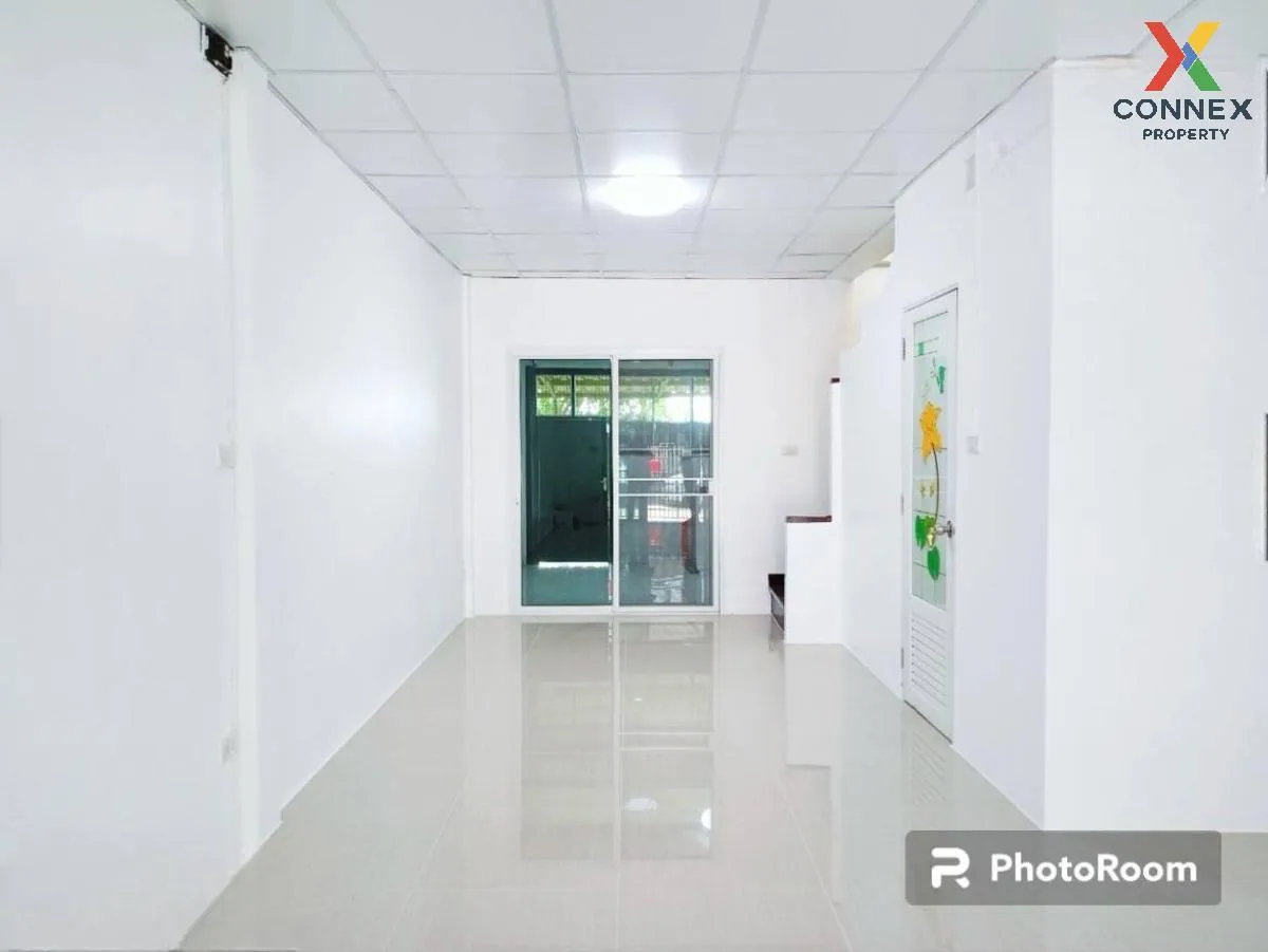 ขายทาวน์เฮ้าส์/ทาวน์โฮม  บ้านร่มเงาไม้ รีโนเวทใหม่ บางบัวทอง บางบ 4