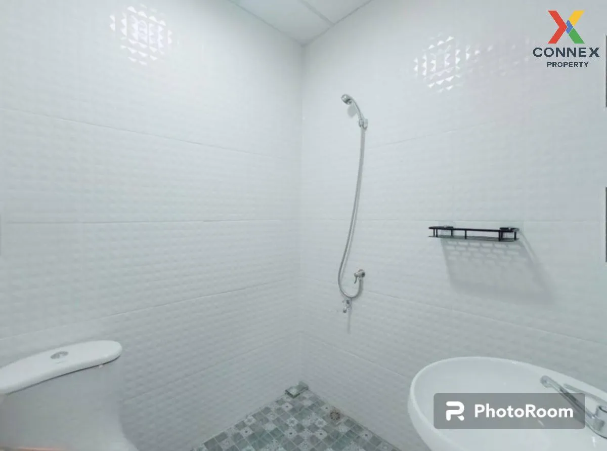 ขายทาวน์เฮ้าส์/ทาวน์โฮม  บ้านร่มเงาไม้ รีโนเวทใหม่ บางบัวทอง บางบ