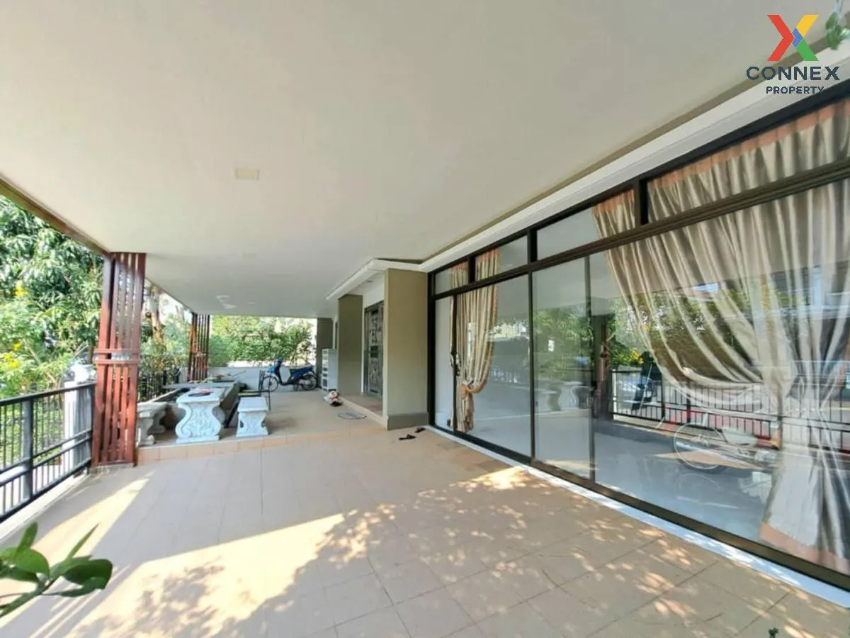 For Sale House , The Plant Onnut - Motorway , Sisa Chorakhe Noi , 2