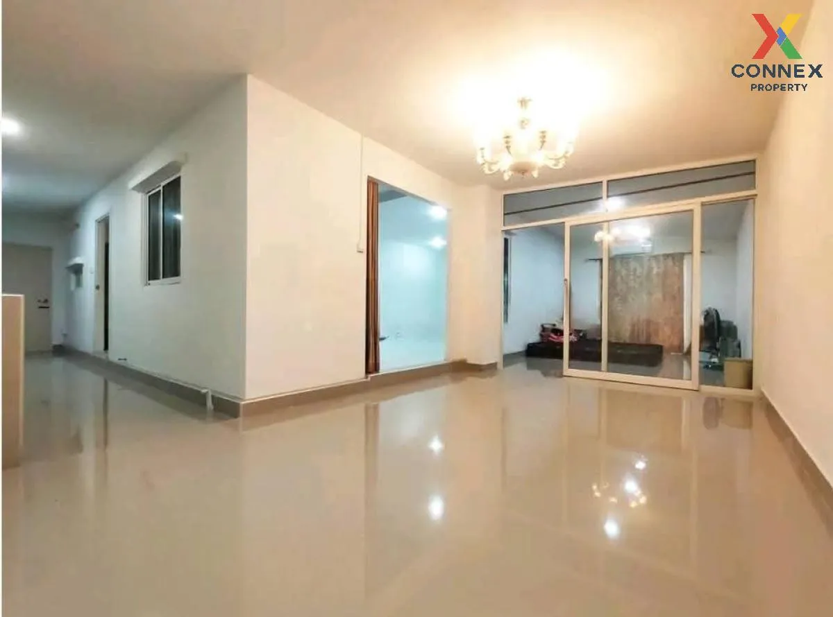 For Sale House , The Plant Onnut - Motorway , Sisa Chorakhe Noi , 4