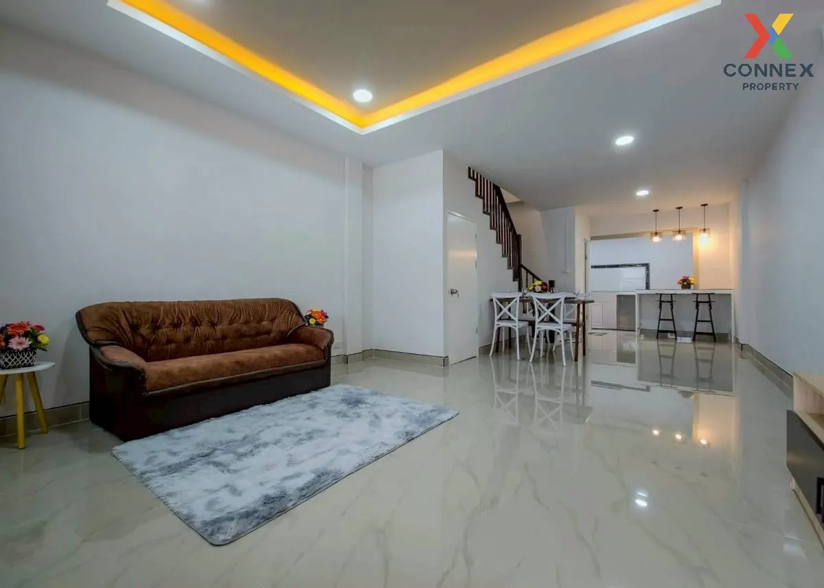 For Sale Townhouse/Townhome  , Baan Piya Wararom 3  , newly renov For Sale Townhouse/Townhome  , Baan Piya Wararom 3  , newly renov