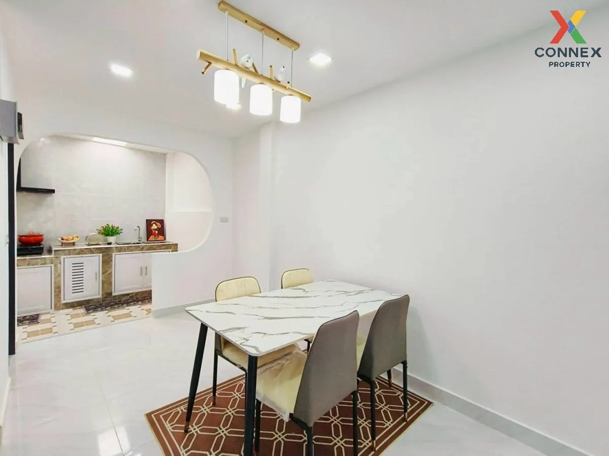 ขายทาวน์เฮ้าส์/ทาวน์โฮม  บ้านพูนสินธานี 3 คลองสองต้นนุ่น เขต ลาดก