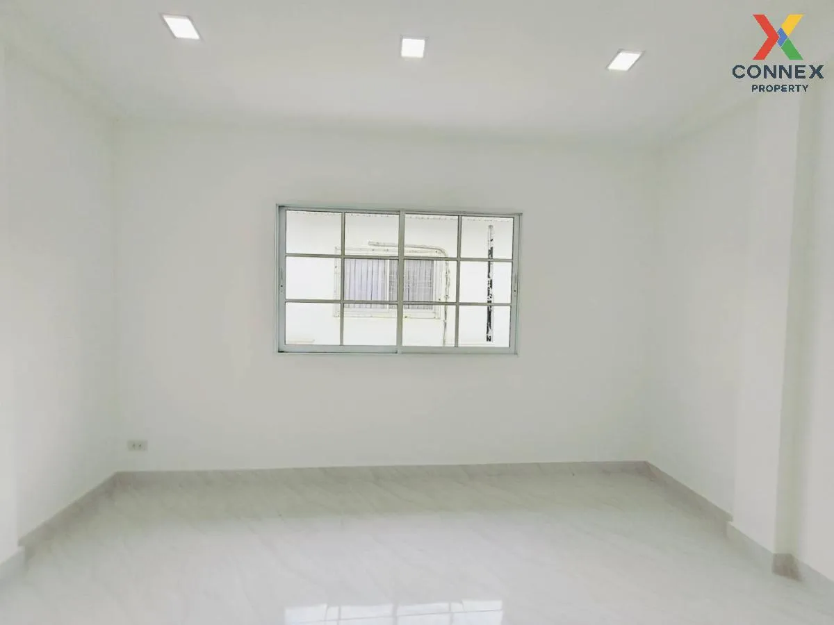 ขายทาวน์เฮ้าส์/ทาวน์โฮม  บ้านพูนสินธานี 3 คลองสองต้นนุ่น เขต ลาดก