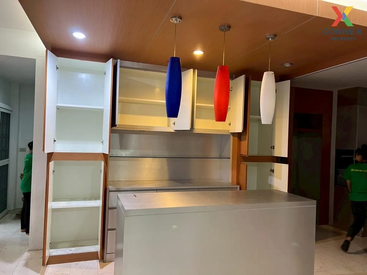 ขายบ้าน  มณียา มาสเตอร์พีซ รัตนาธิเบศร์ MRT-ไทรม้า ไทรม้า เมืองนน