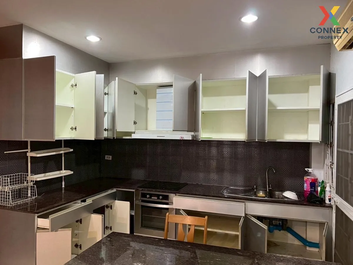 ขายบ้าน  มณียา มาสเตอร์พีซ รัตนาธิเบศร์ MRT-ไทรม้า ไทรม้า เมืองนน