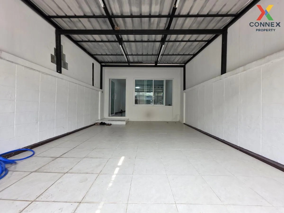 ขายทาวน์เฮ้าส์/ทาวน์โฮม  บ้านร่มเงาไม้ รีโนเวทใหม่ บางบัวทอง บางบ