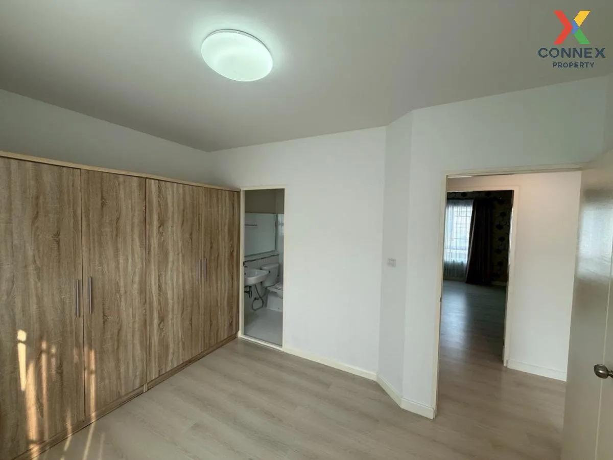 ขายทาวน์เฮ้าส์/ทาวน์โฮม  อินดี้ ประชาอุทิศ 90-3 รีโนเวทใหม่ ทุ่งค ขายทาวน์เฮ้าส์/ทาวน์โฮม  อินดี้ ประชาอุทิศ 90-3 รีโนเวทใหม่ ทุ่งค