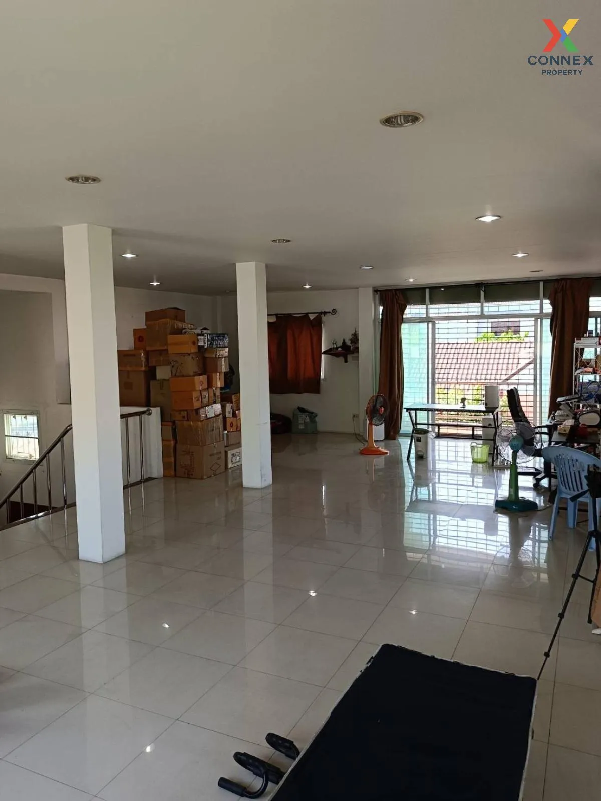 For Sale Single house in Soi Nakniwat 27, Intersection 24 , Lat P