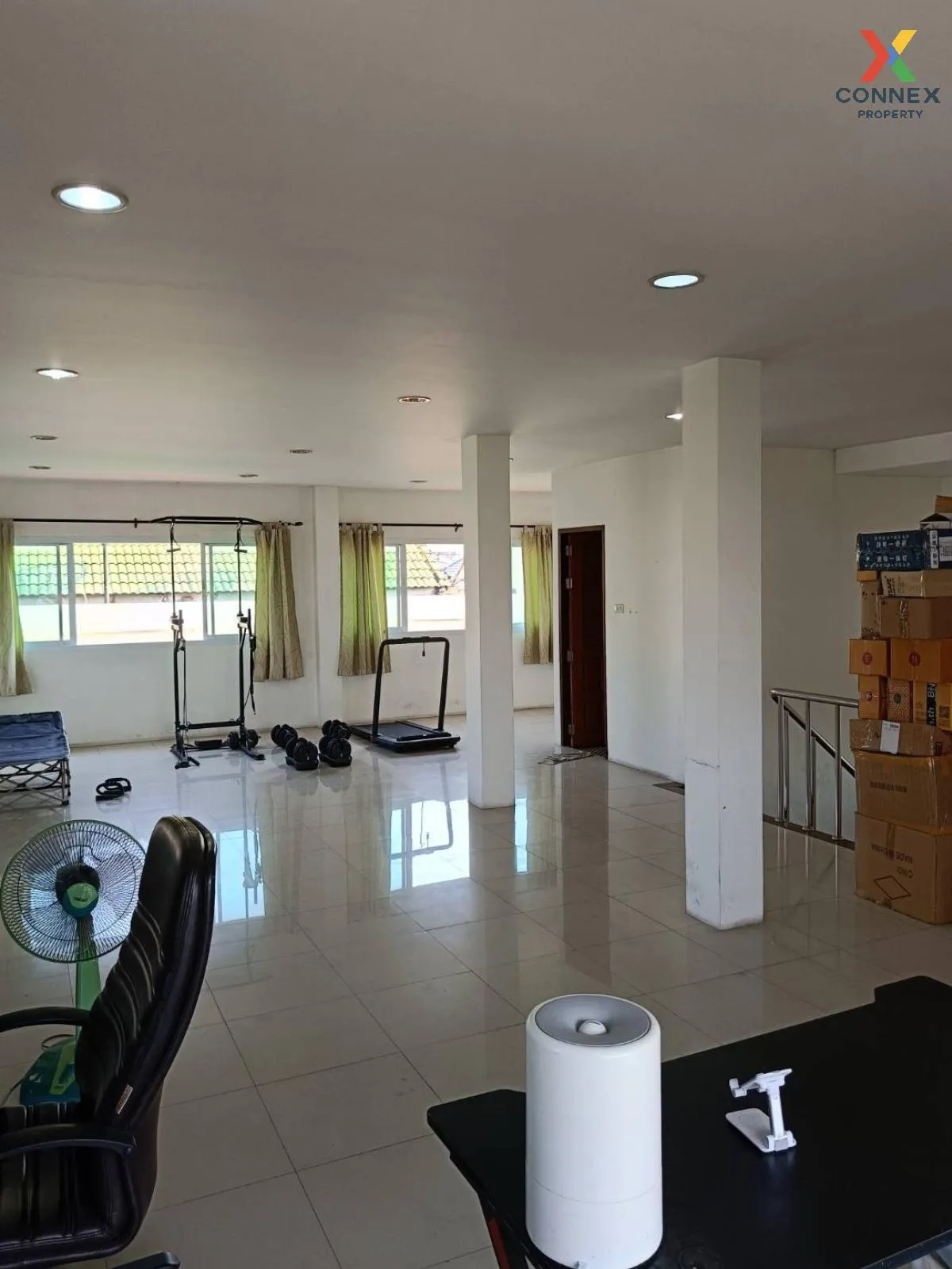 For Sale Single house in Soi Nakniwat 27, Intersection 24 , Lat P