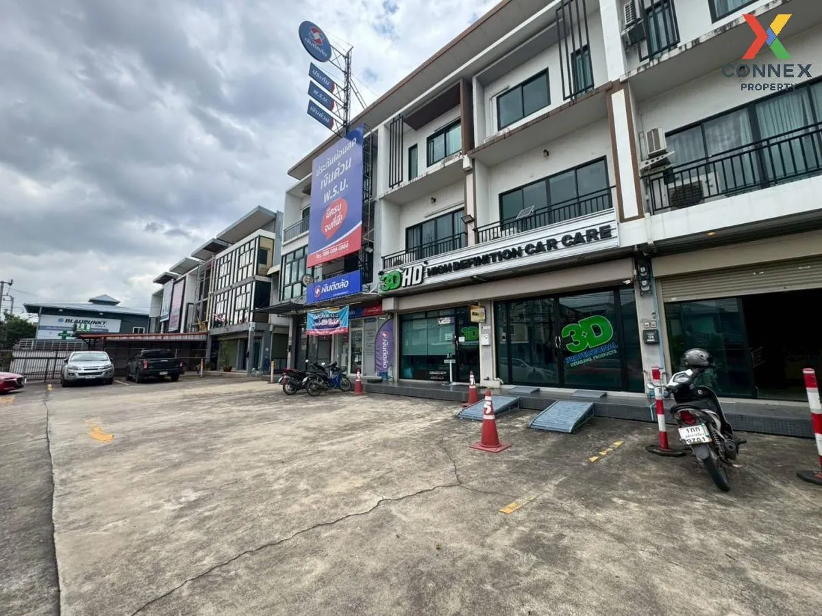 For Sale 3 - storey commercial building area 188 square meters Ba 3