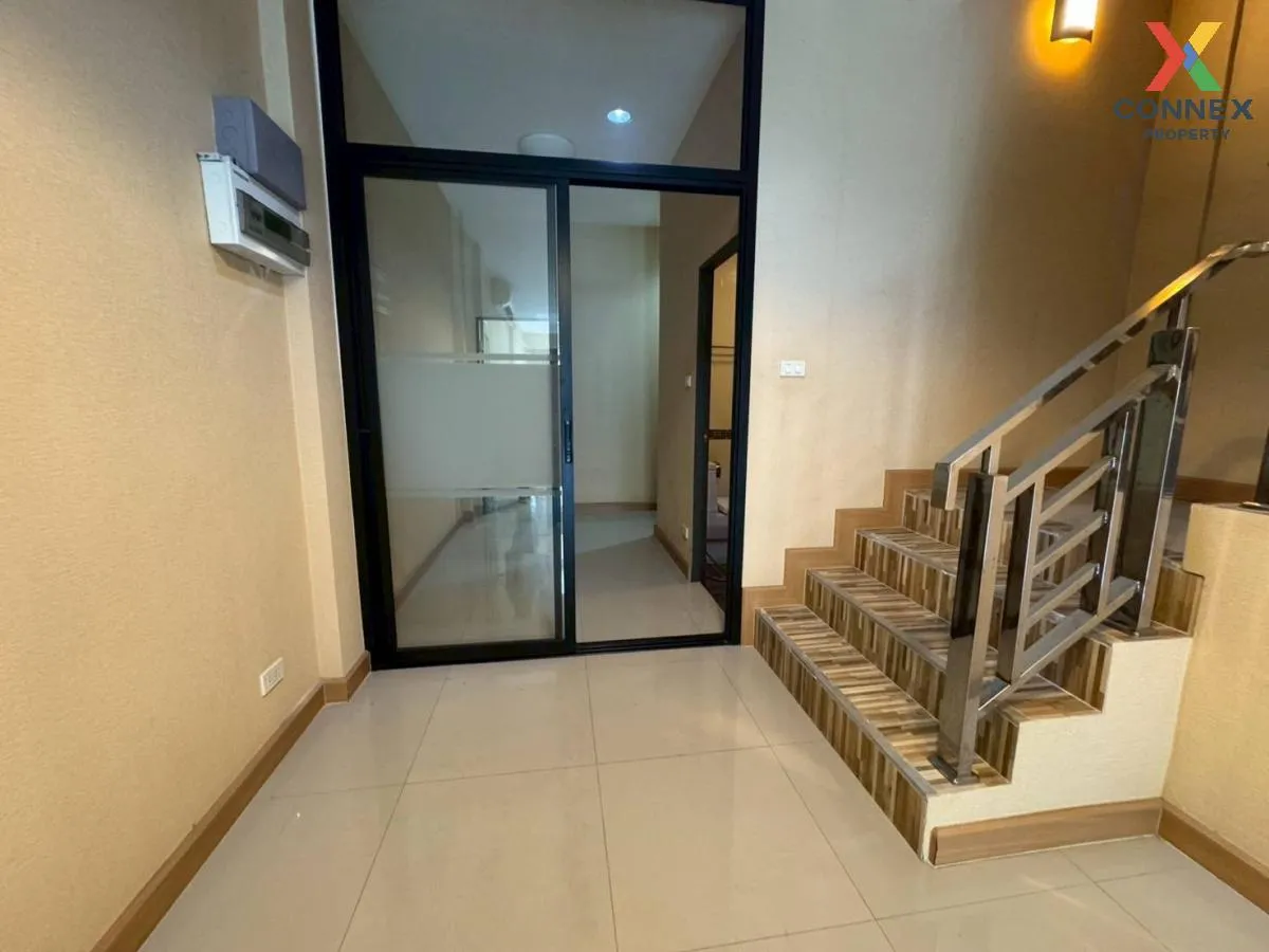 For Sale 3 - storey commercial building area 188 square meters Ba