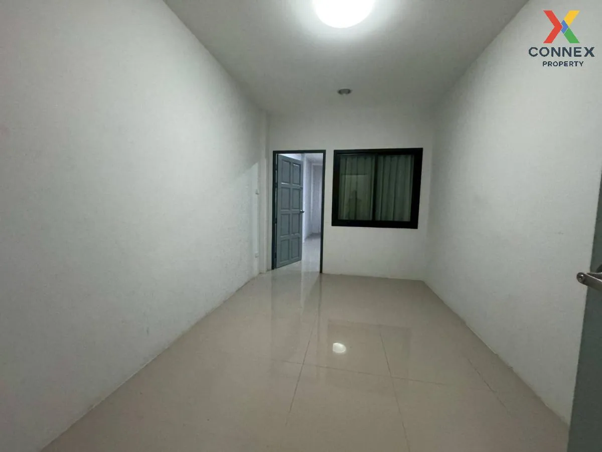 For Sale 3 - storey commercial building area 188 square meters Ba