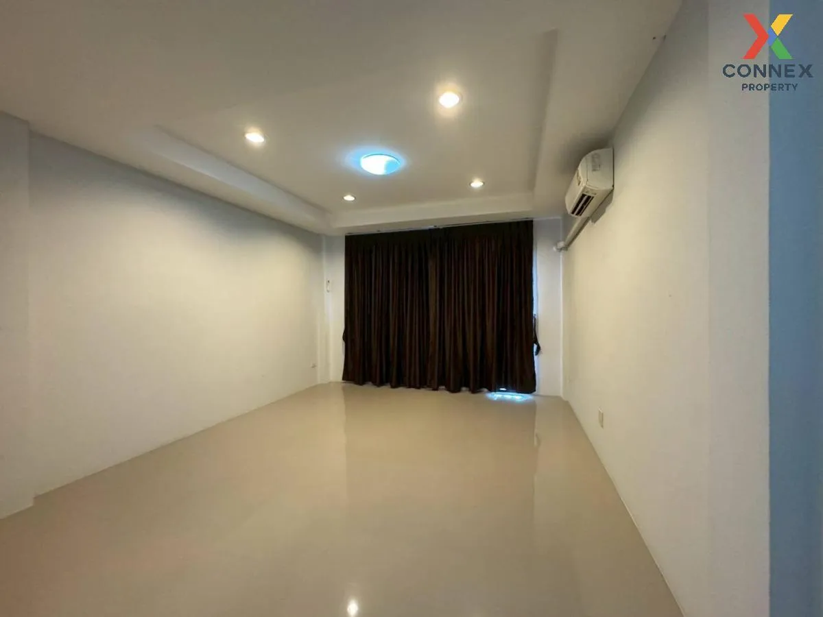 For Sale 3 - storey commercial building area 188 square meters Ba