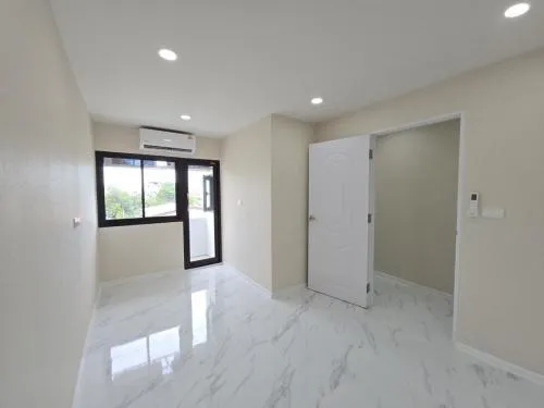 For Sale Condo , Sathorn Happy Land Tower , Yannawa , Sa Thon , Bangkok , CX-128051 For Sale Condo , Sathorn Happy Land Tower , Yannawa , Sa Thon , Bangkok , CX-128051