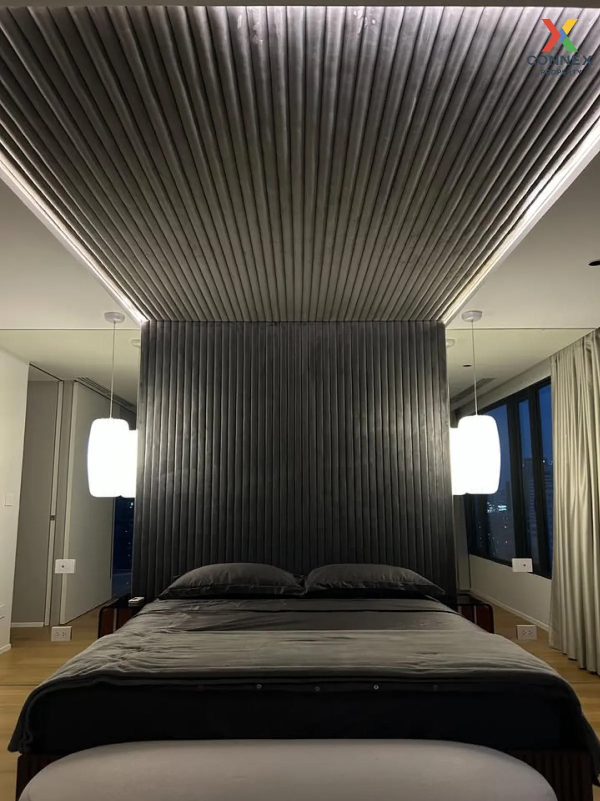 For Sale Condo , Crystal Garden , nice view , high floor , wide f For Sale Condo , Crystal Garden , nice view , high floor , wide f