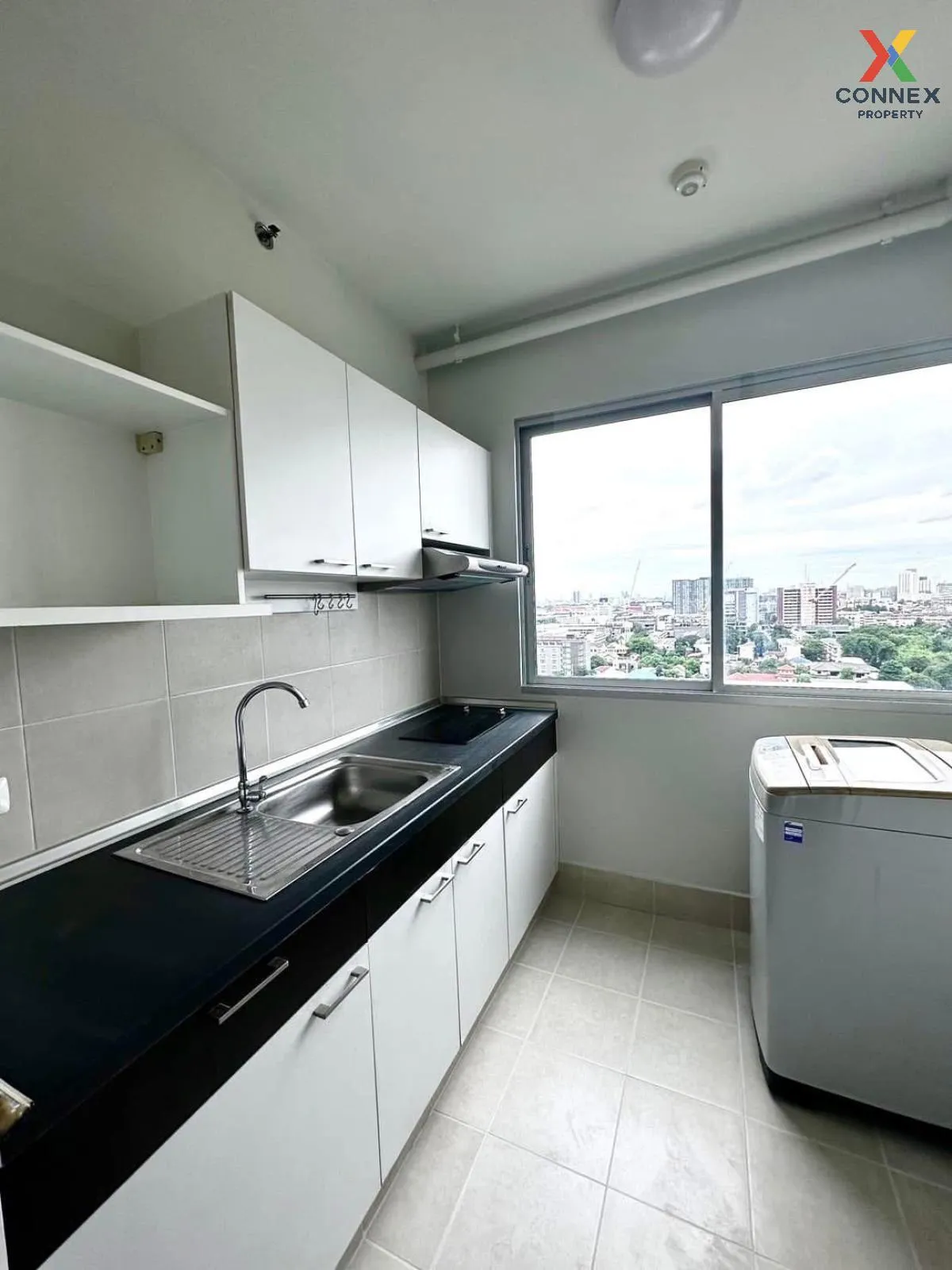 For Sale Condo , Supalai Park Ratchayothin , newly renovated , BT 4