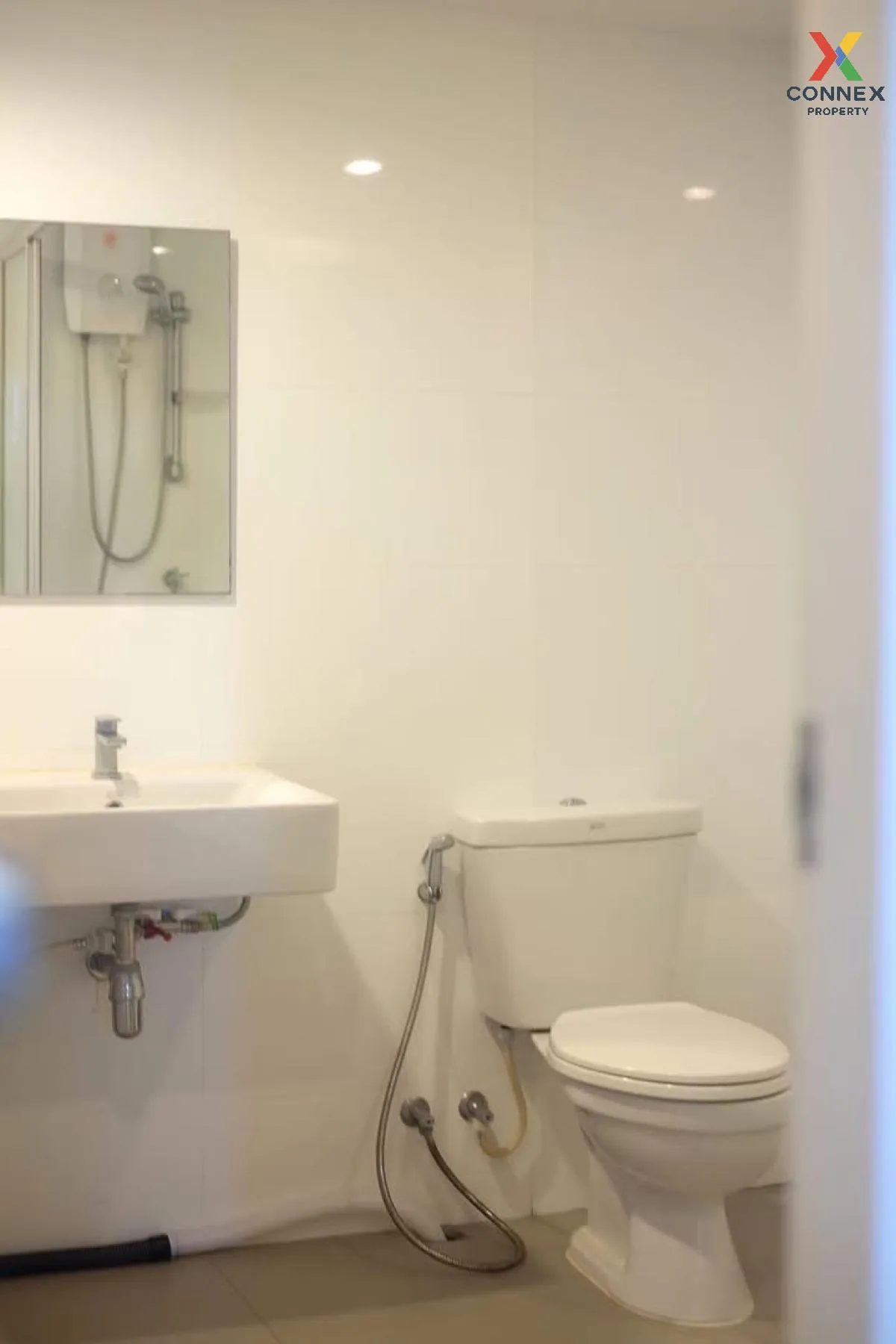 ขายคอนโด  สวิฟท์ คอนโด บางเสาธง บางเสาธง สมุทรปราการ CX-128134