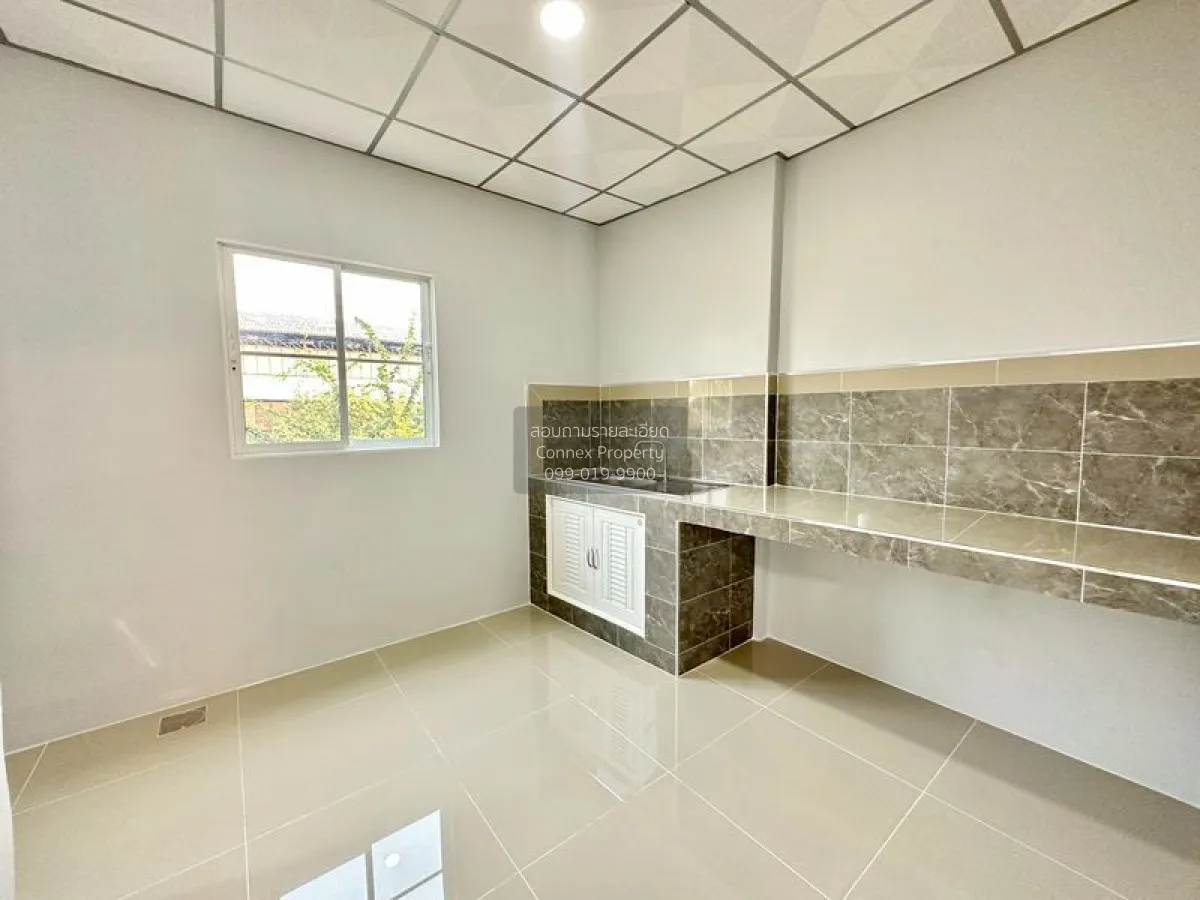 For Sale Townhouse/Townhome  , Krittiyaruk 5 , newly renovated , 