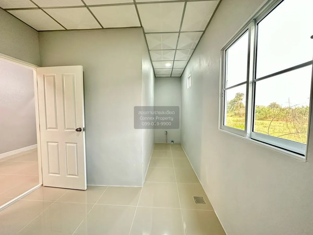 For Sale Townhouse/Townhome  , Krittiyaruk 5 , newly renovated , 