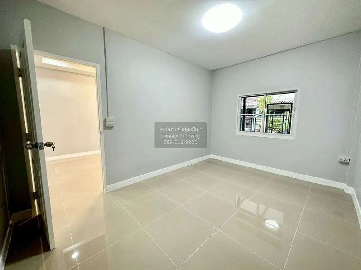 For Sale Townhouse/Townhome  , Krittiyaruk 5 , newly renovated , 