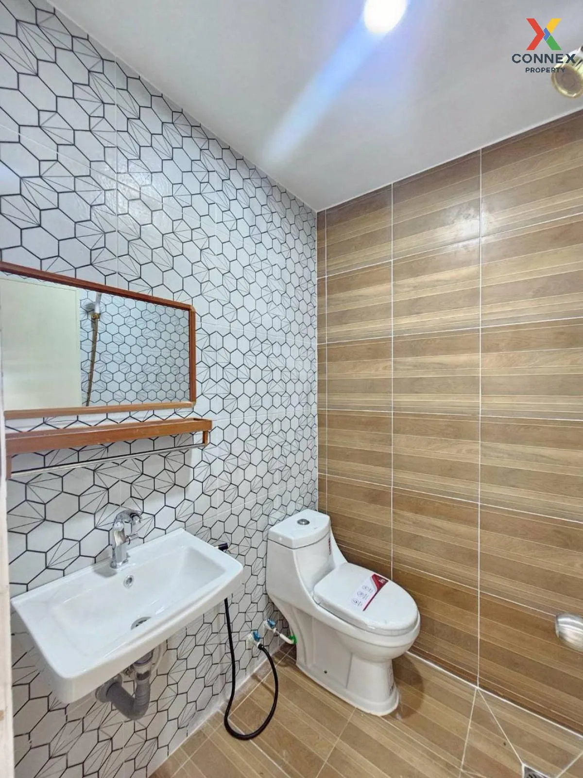 ขายทาวน์เฮ้าส์/ทาวน์โฮม  นันทิชา 4 รีโนเวทใหม่ ไทรน้อย ไทรน้อย นน