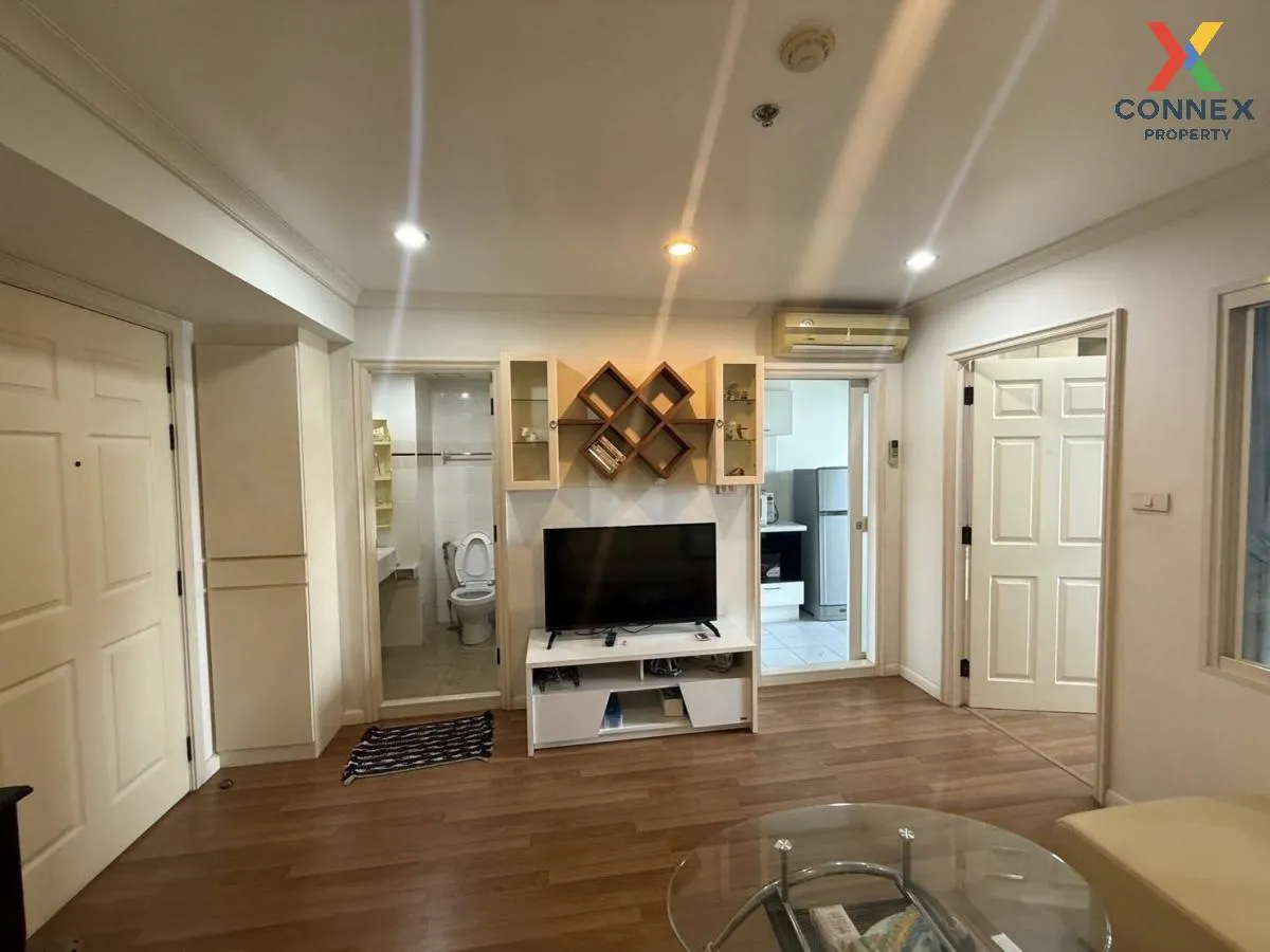 For Rent Condo , Lumpini Place Narathiwas - Chaopraya , Chong Non 2