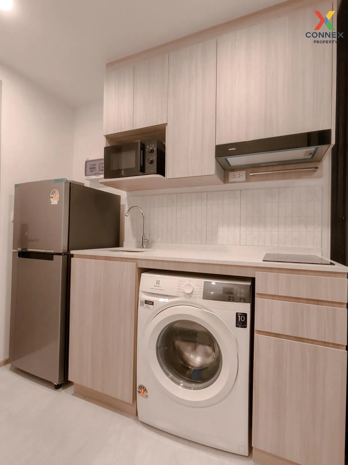 เช่าคอนโด  ออริจิ้น เพลย์ ศรีอุดม สเตชั่น บางนาเหนือ เขต บางนา กร 4