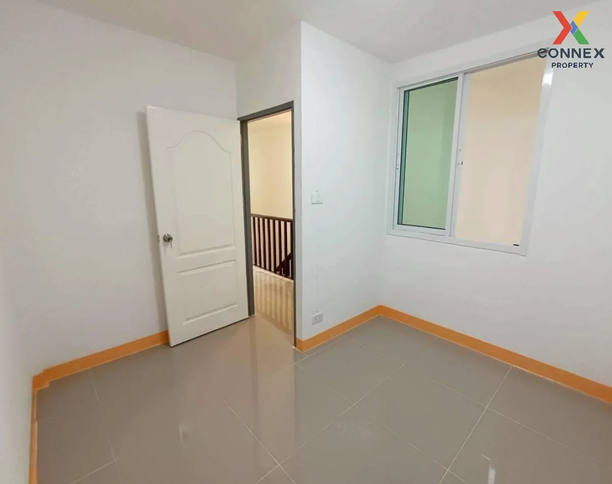 For Sale Townhouse/Townhome  , Baan Nanthicha 3/8 , Sai Noi , Sai