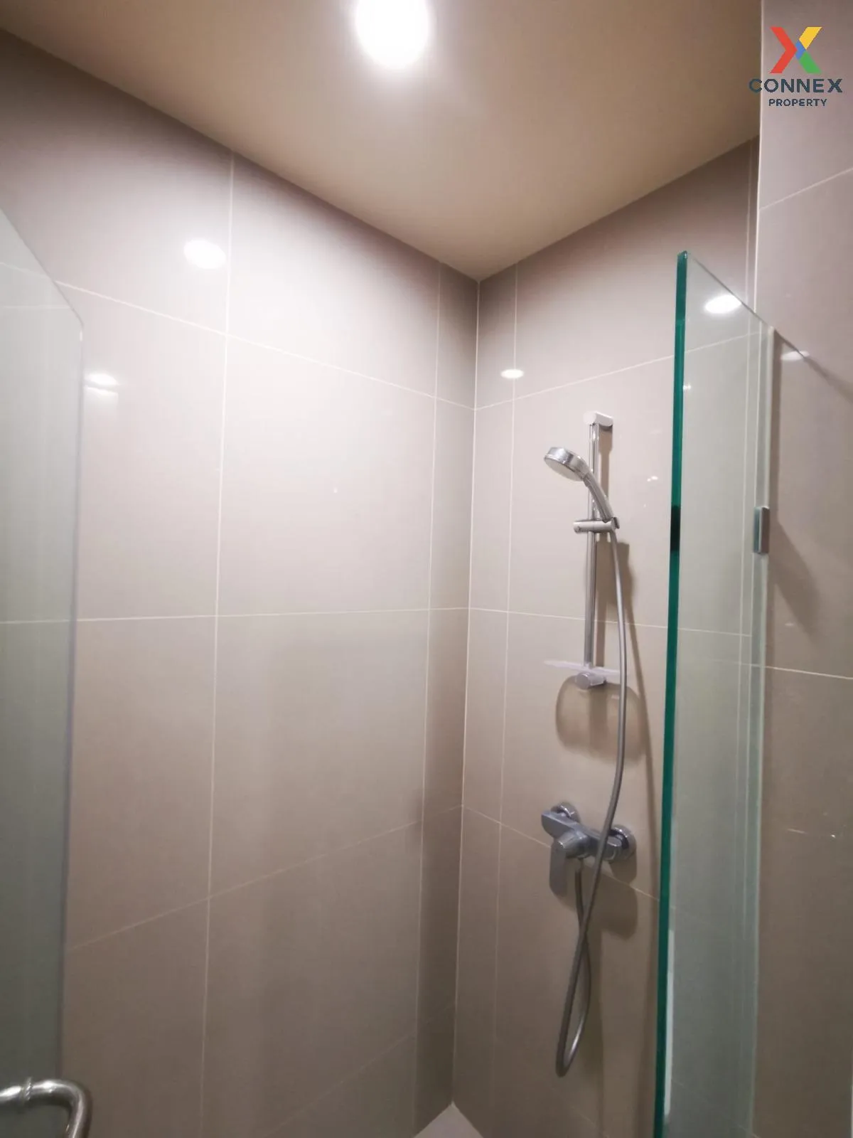 เช่าคอนโด  โนเบิล รีโคล สุขุมวิท 19 BTS-อโศก คลองเตยเหนือ เขต วัฒ