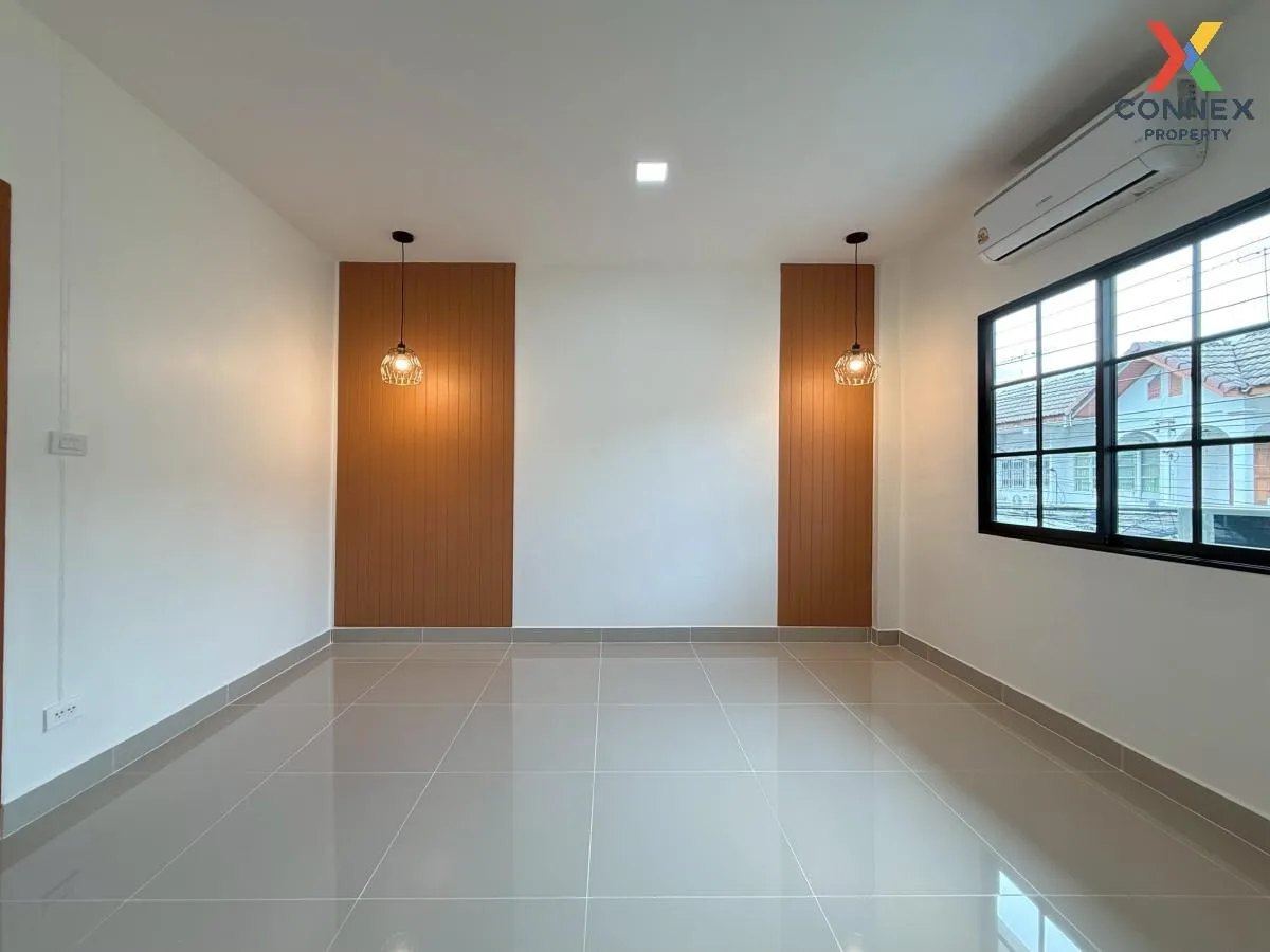 For Sale Townhouse/Townhome  , Jinda Town , Tha Raeng , Bang Khen