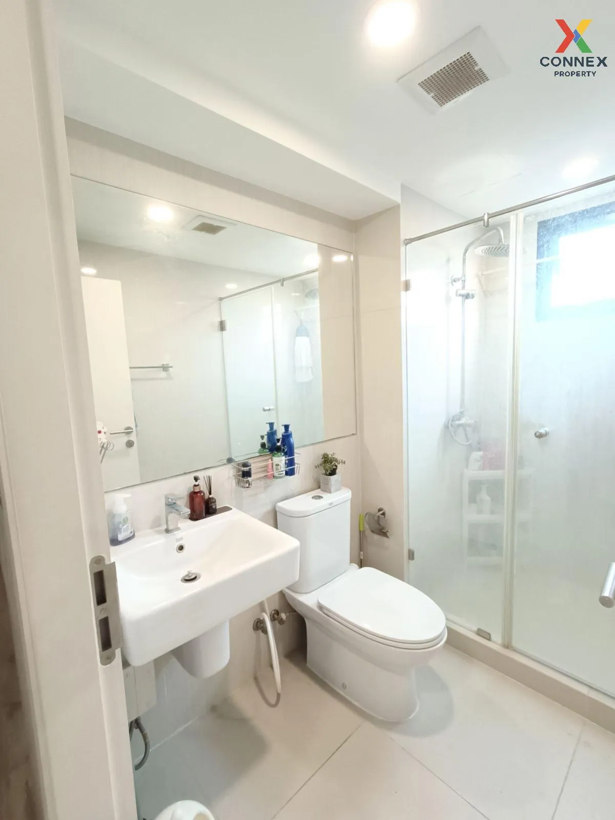 ขายคอนโด  ดิ เออเบิ้ล แอทติจูด แบริ่ง BTS-แบริ่ง สำโรงเหนือ เขต ด