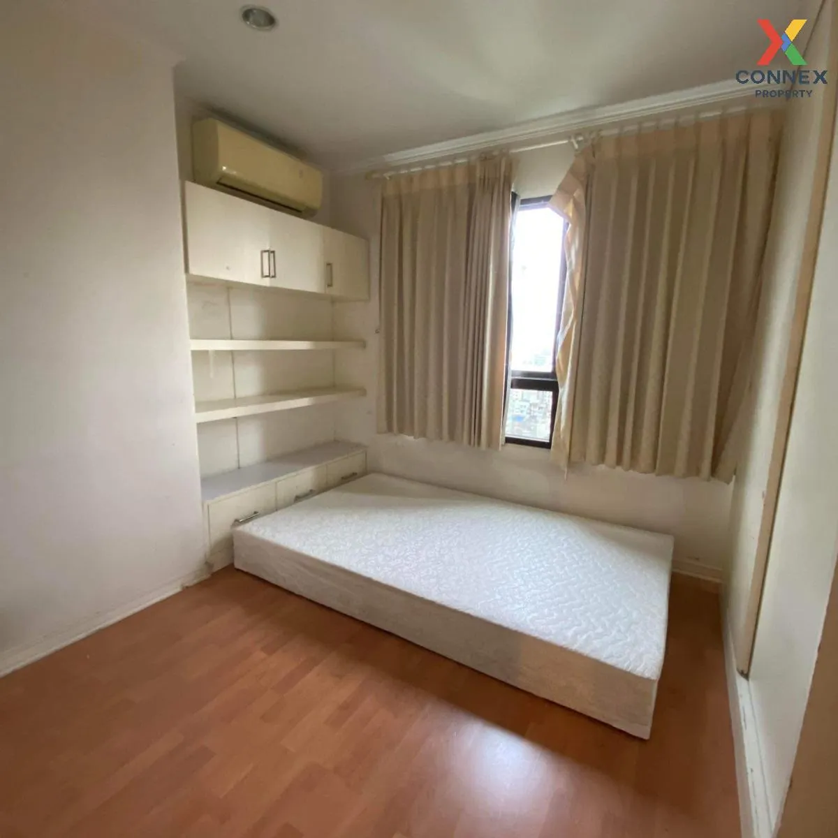 For Sale Condo , Lumpini Ville Sukhumvit 77 , high floor , BTS-On