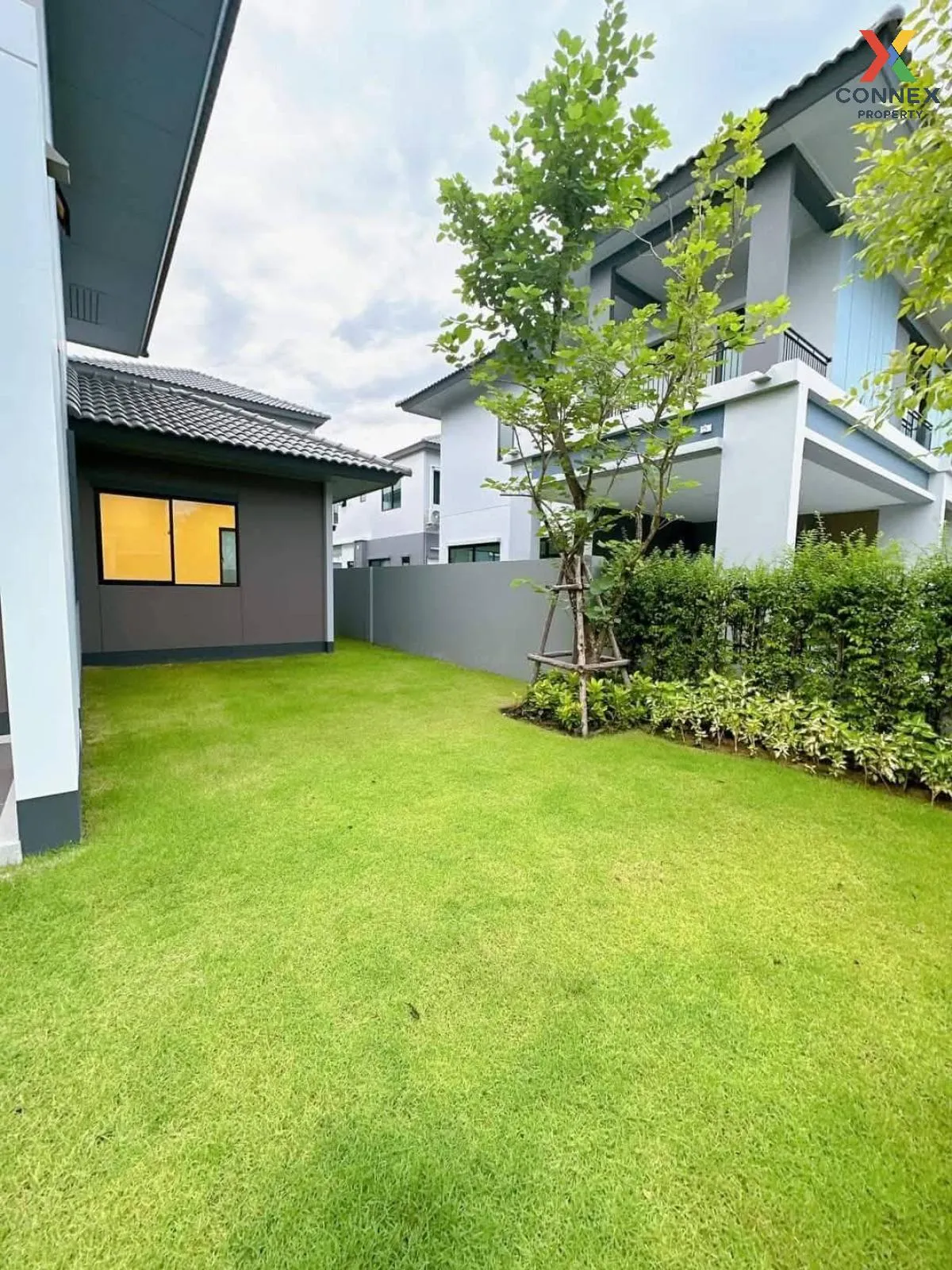 ขายบ้าน  คณาสิริ ศาลายา-ปิ่นเกล้า ศาลากลาง บางกรวย กรุงเทพ CX-128