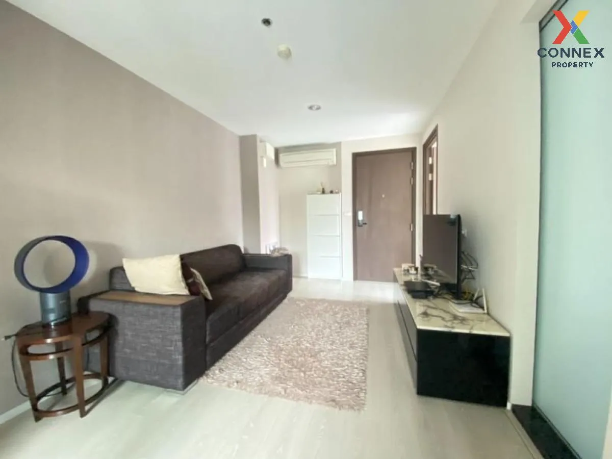 เช่าคอนโด  ริทึ่ม สาทร-นราธิวาส BTS-ช่องนนทรี ทุ่งมหาเมฆ เขต สาทร 3