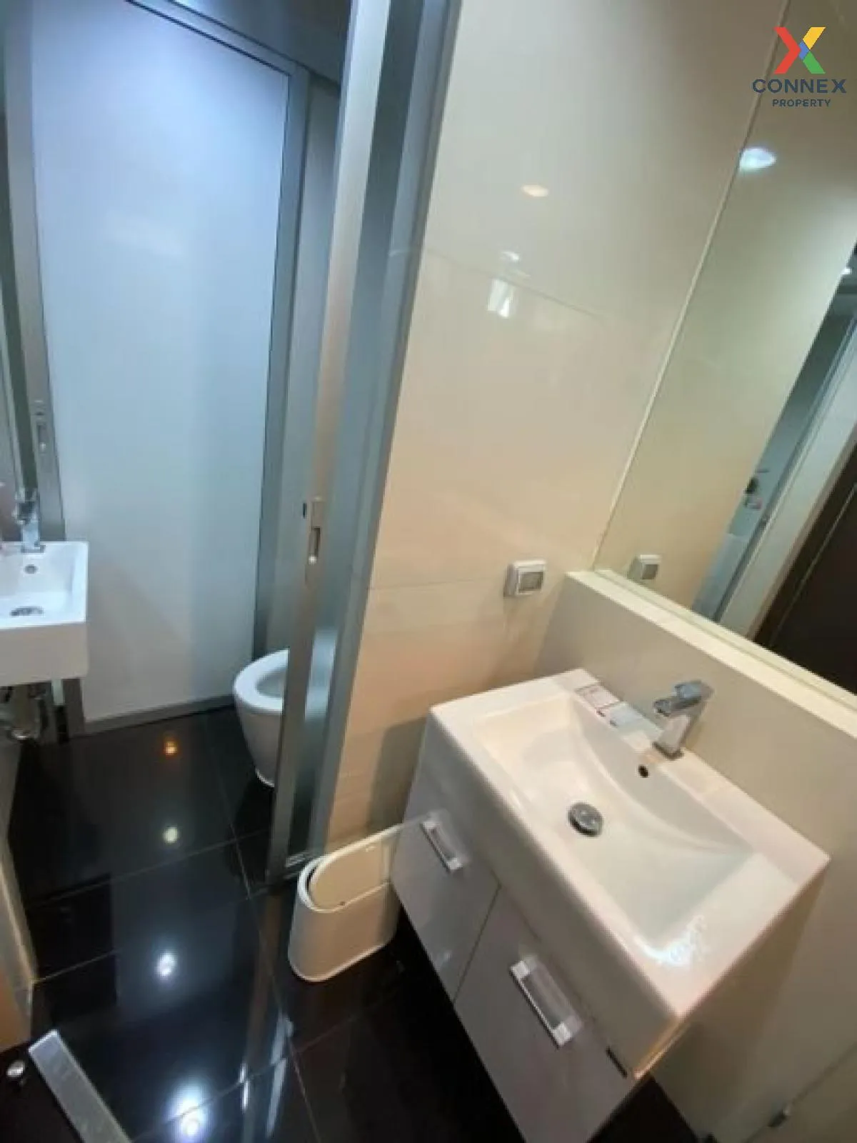 เช่าคอนโด  ริทึ่ม สาทร-นราธิวาส BTS-ช่องนนทรี ทุ่งมหาเมฆ เขต สาทร