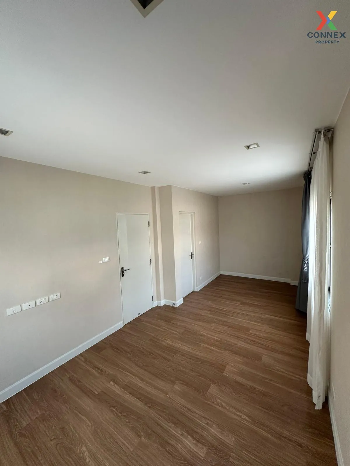 ขายทาวน์เฮ้าส์/ทาวน์โฮม  วี คอมพาวด์ ราชพฤกษ์-ปิ่นเกล้า มหาสวัสดิ