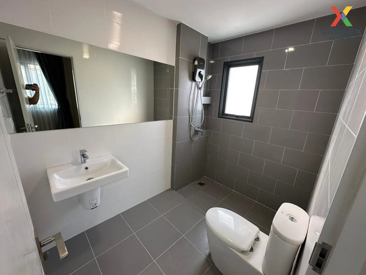 ขายทาวน์เฮ้าส์/ทาวน์โฮม  วี คอมพาวด์ ราชพฤกษ์-ปิ่นเกล้า มหาสวัสดิ