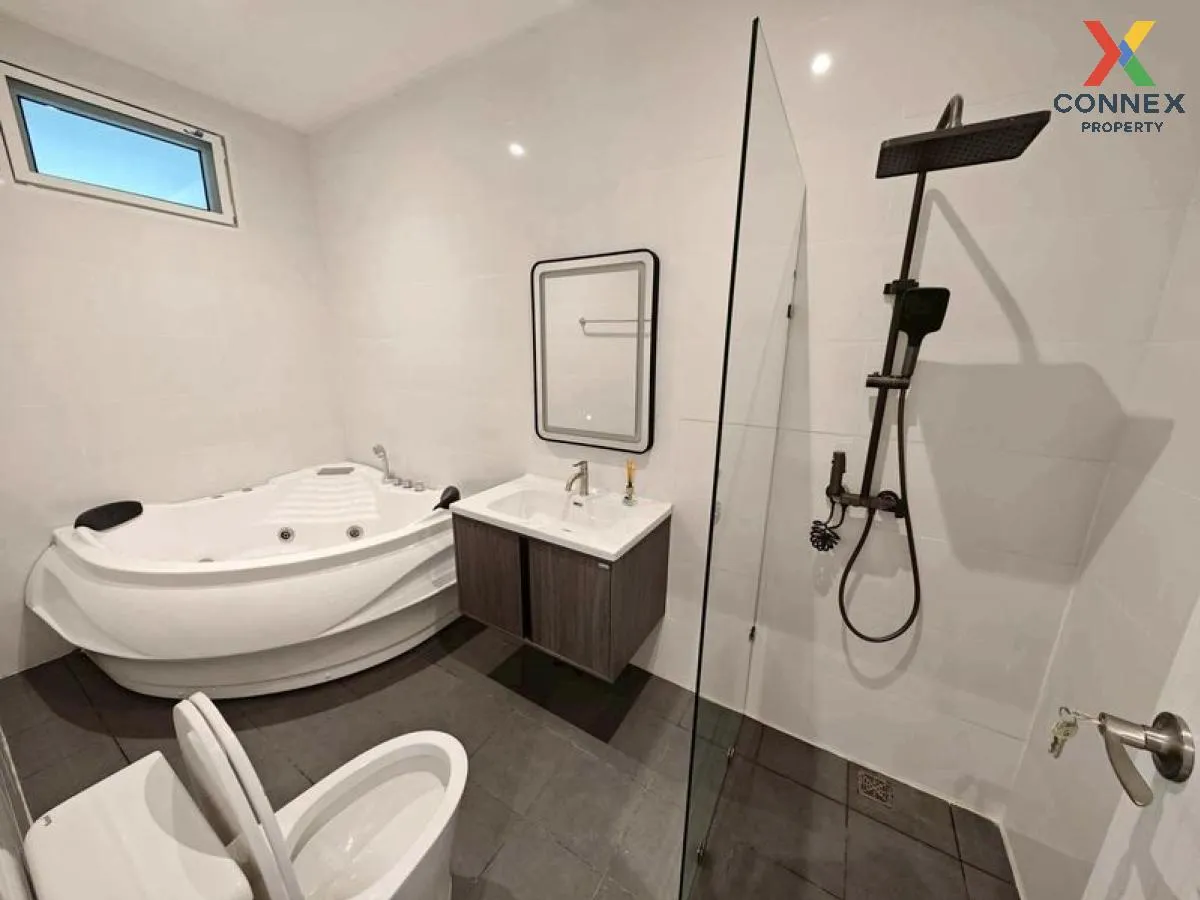 For Sale House , Suksabai Villa , Na Kluea , Bang Lamung , Chon B