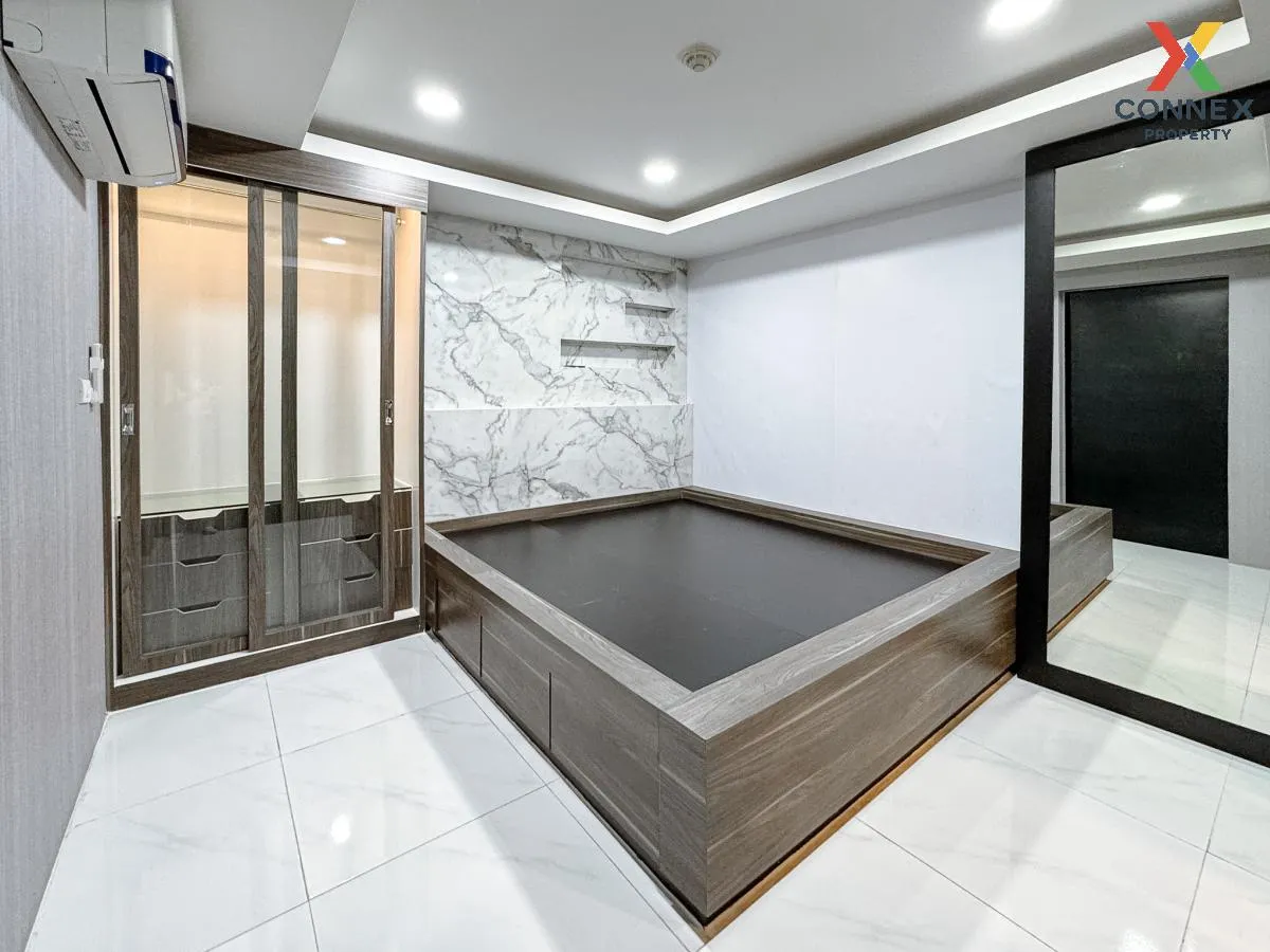 For Sale Condo , The Kris Ratchada 17 , MRT-Sutthisan , Din Daeng
