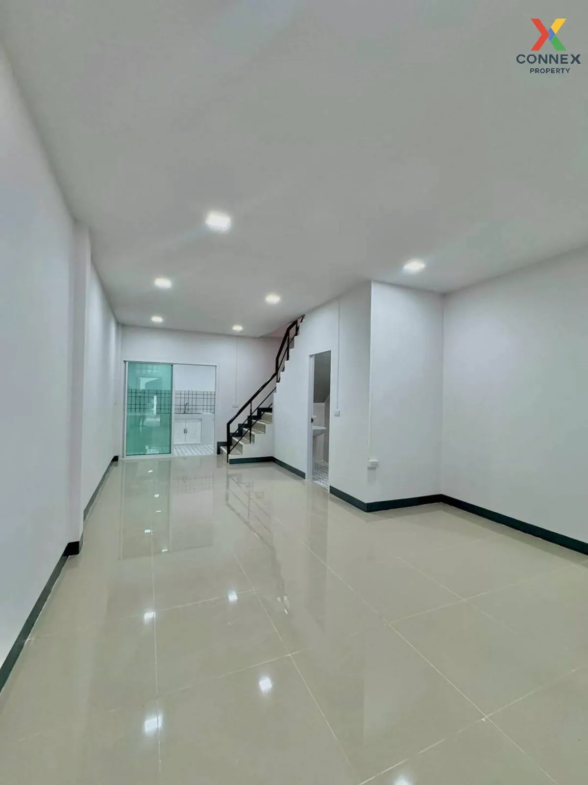 For Sale Townhouse/Townhome  , Pimonrat 2 , newly renovated , Phi 3