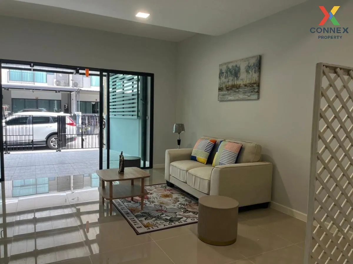 For Sale Townhouse/Townhome  , Pruksa Ville Leabklong Taweewattan 3