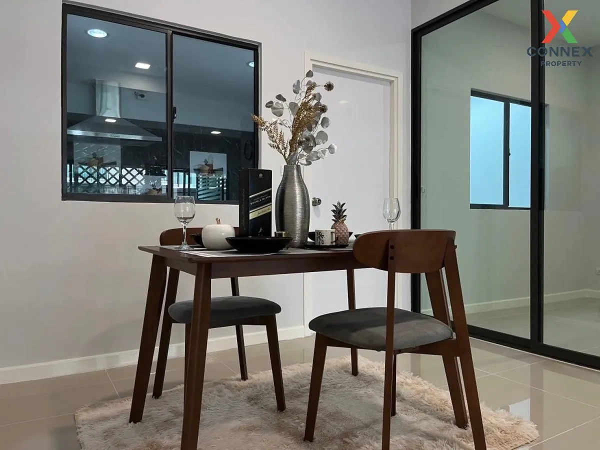 For Sale Townhouse/Townhome  , Pruksa Ville Leabklong Taweewattan