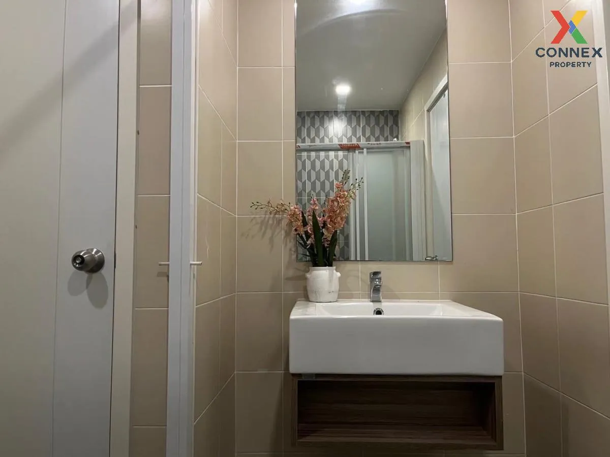 For Sale Townhouse/Townhome  , Pruksa Ville Leabklong Taweewattan