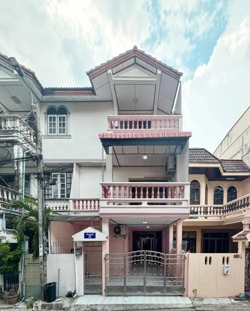 For Sale Townhouse/Townhome  , Baan 84 Mansion , MRT-Ladprao 71 , Wang Thong Lang , Wang Thong Lang , Bangkok , CX-128495