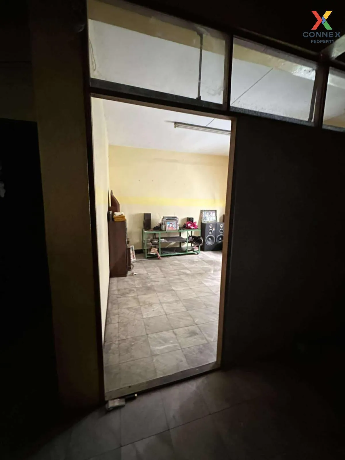 ขายอาคารพาณิชย์ 5 ชั้น พื้นที่ 32 ตารางวา จอมทอง กรุงเทพมหานคร บา