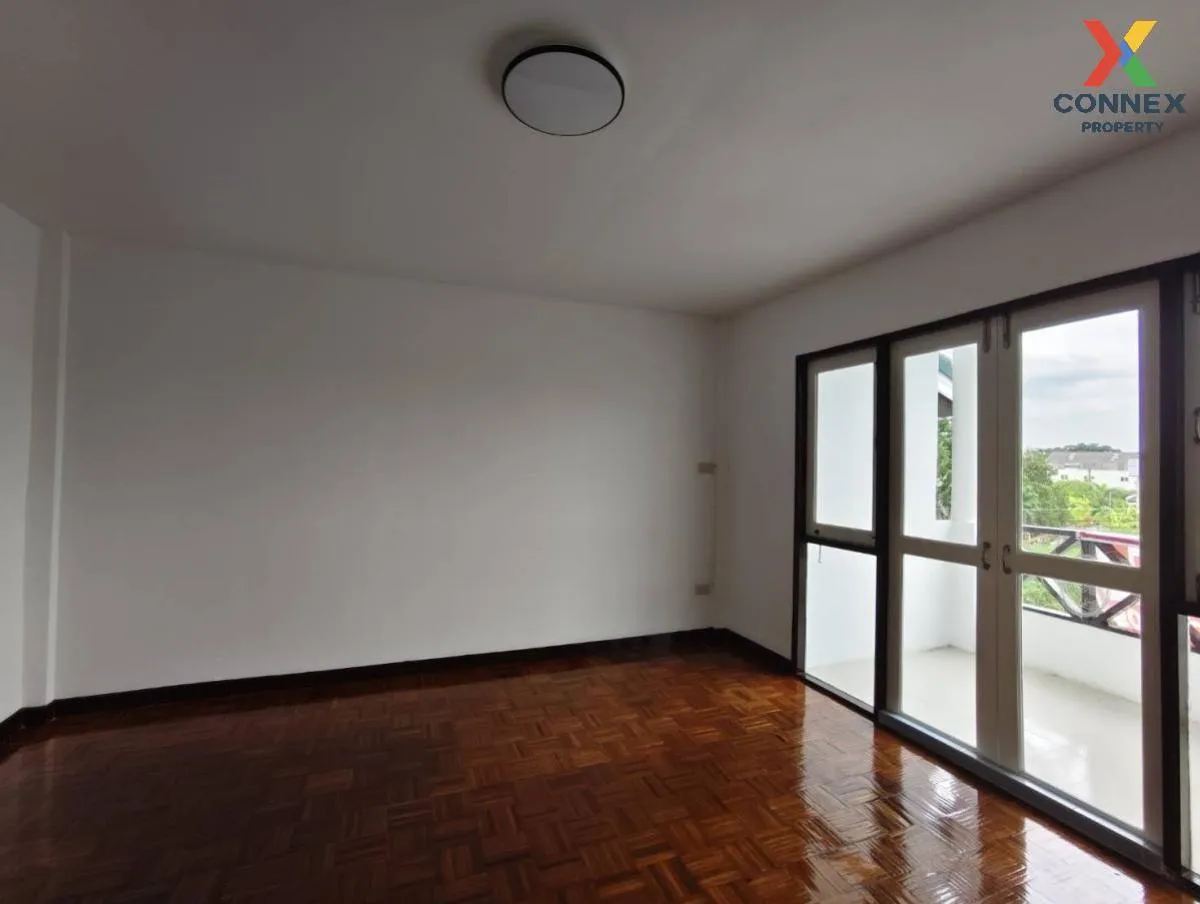 For Sale Townhouse/Townhome  , Garden Palm Village , Bang Krathue For Sale Townhouse/Townhome  , Garden Palm Village , Bang Krathue